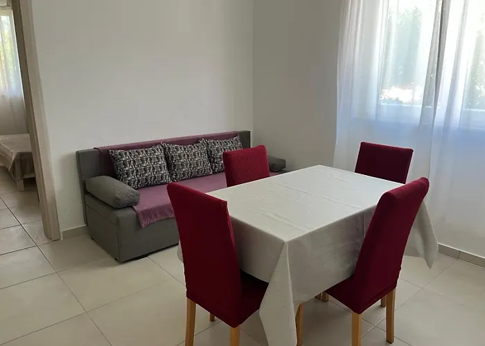 Patrik * Betina (Sibenik-Knin)